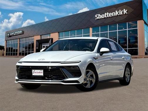 2025 Hyundai SONATA SE