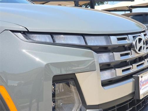 2025 Hyundai SANTA CRUZ SEL Activity