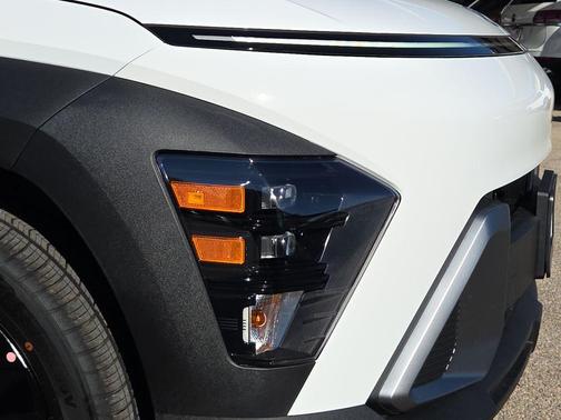 Atlas 2026 Hyundai KONA SEL Sport