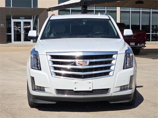 2020 Cadillac Escalade Luxury