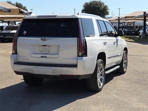 2020 Cadillac Escalade Luxury