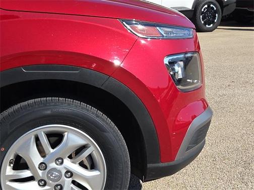 2022 Hyundai VENUE SE