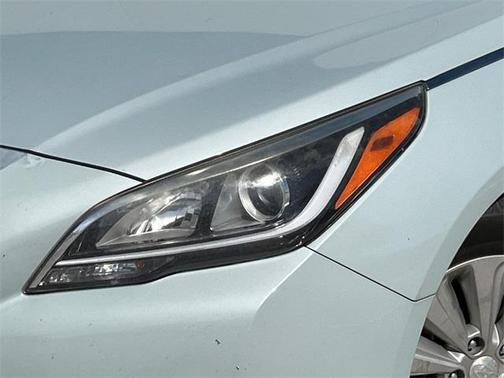2016 Hyundai SONATA Hybrid SE