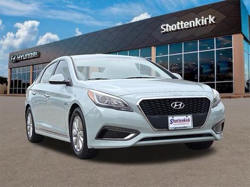 2016 Hyundai SONATA Hybrid SE