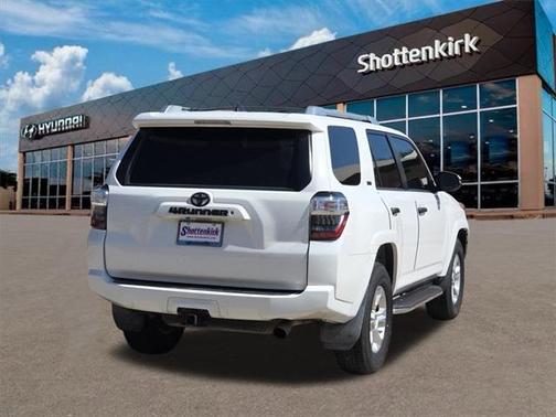 2017 Toyota 4Runner SR5