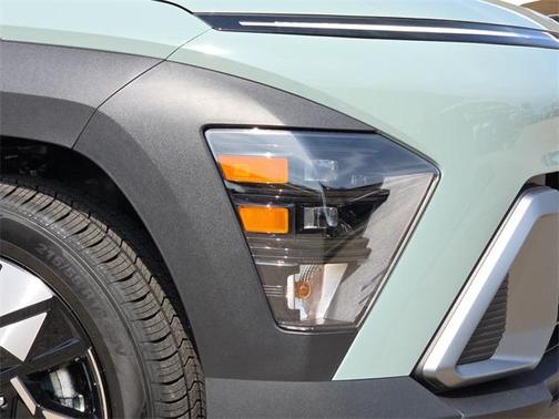 2025 Hyundai KONA SEL Convenience