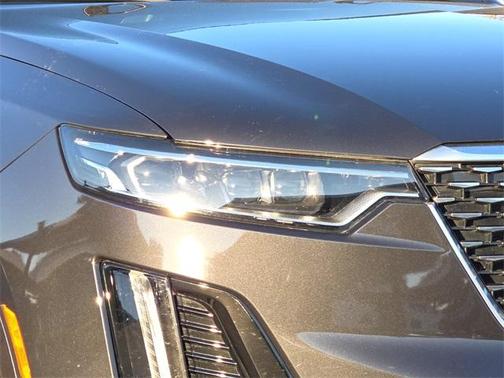 2020 Cadillac XT6 Premium Luxury FWD