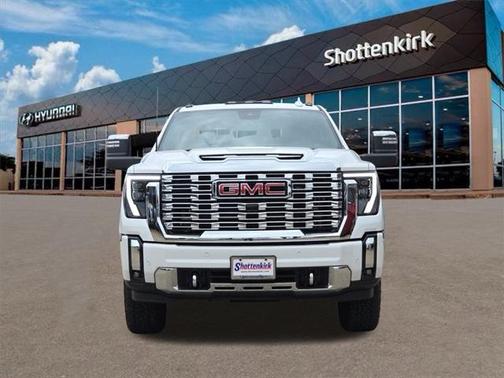 2024 GMC Sierra 2500 Denali