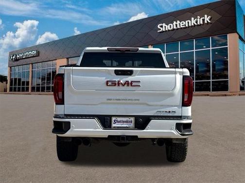 2022 GMC Sierra 1500 AT4X