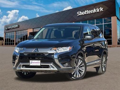 2020 Mitsubishi Outlander ES