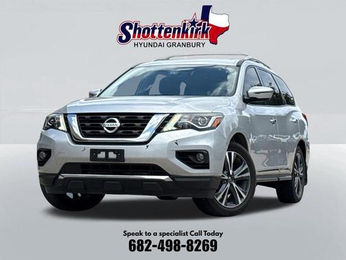 Brilliant Silver Metallic 2018 Nissan Pathfinder Platinum