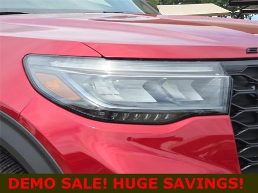 2025 Ford Explorer ST