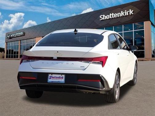 2025 Hyundai ELANTRA HEV Limited