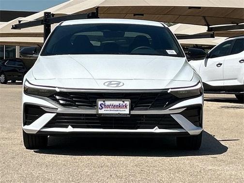 2025 Hyundai ELANTRA HEV SEL Sport