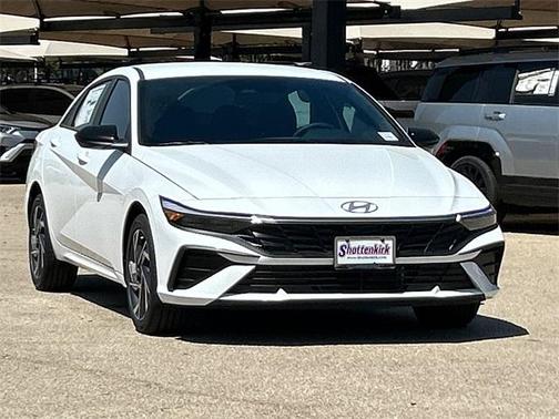 2025 Hyundai ELANTRA HEV SEL Sport