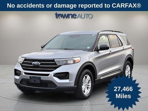 Silver Metallic 2022 Ford Explorer XLT SUV