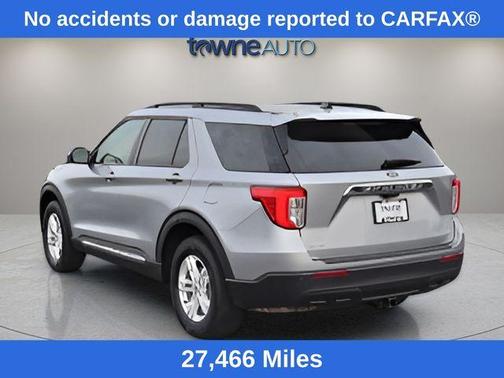 Silver Metallic 2022 Ford Explorer XLT