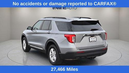 Silver Metallic 2022 Ford Explorer XLT