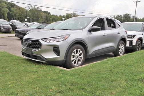 Silver Metallic 2023 Ford Escape Active