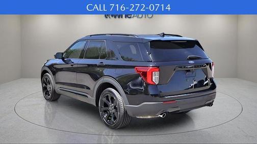 2022 Ford Explorer ST-Line