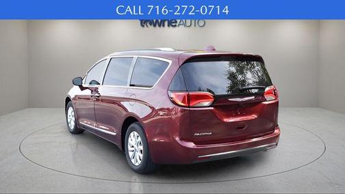 2018 Chrysler Pacifica Touring-L