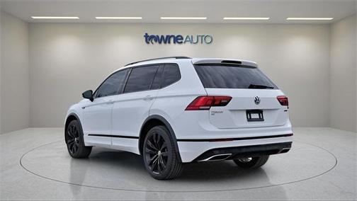 2021 Volkswagen Tiguan 2.0T SE R-Line Black