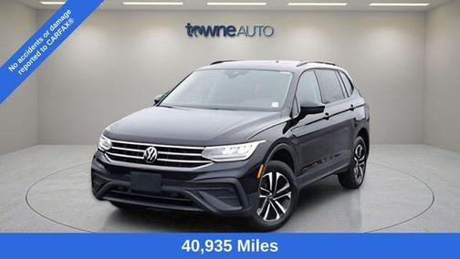 Deep Black Pearl Effect 2023 Volkswagen Tiguan 2.0T S