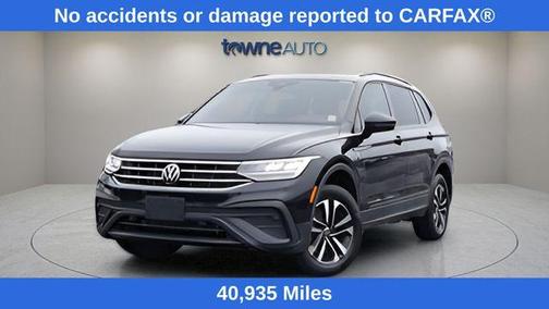 Deep Black Pearl Effect 2023 Volkswagen Tiguan 2.0T S