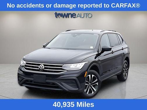 Deep Black Pearl Effect 2023 Volkswagen Tiguan 2.0T S