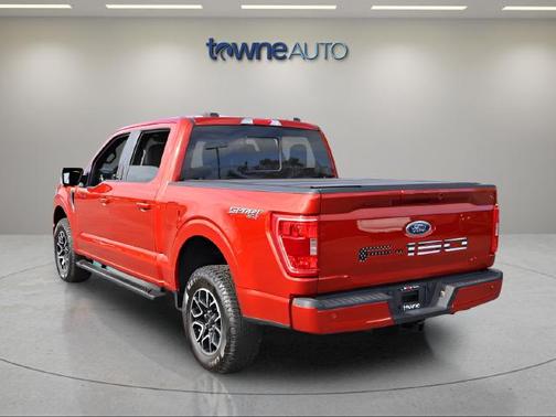 Chili Pepper Red 2023 Ford F-150 XLT