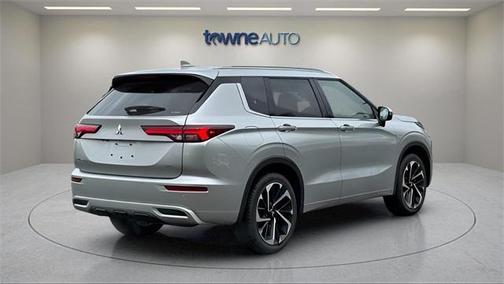 2024 Mitsubishi Outlander SEL