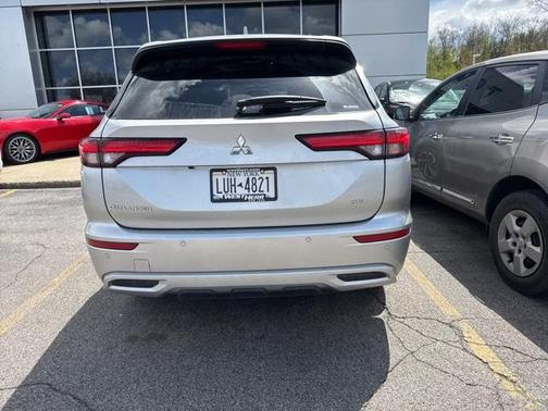 2024 Mitsubishi Outlander SEL