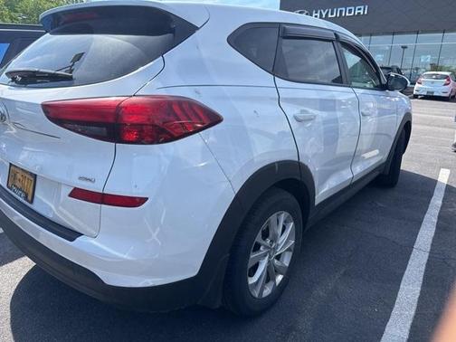 2020 Hyundai TUCSON SE