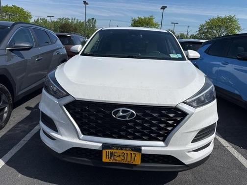 2020 Hyundai TUCSON SE