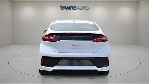 2019 Hyundai IONIQ Plug-In Hybrid Base