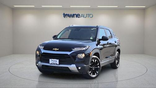 Mosaic Black Metallic 2023 Chevrolet Trailblazer LT