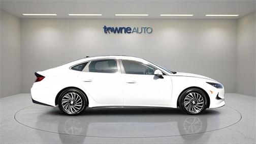 2022 Hyundai SONATA Hybrid Limited
