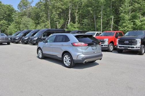 2020 Ford Edge Titanium