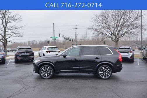 2020 Volvo XC90 T6 Momentum 7 Passenger