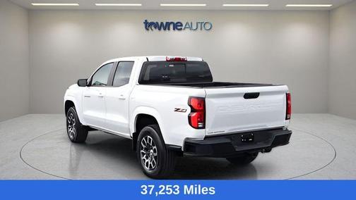 Summit White 2023 Chevrolet Colorado Z71