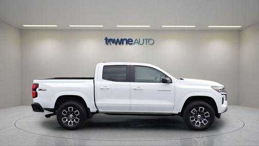 Summit White 2023 Chevrolet Colorado Z71