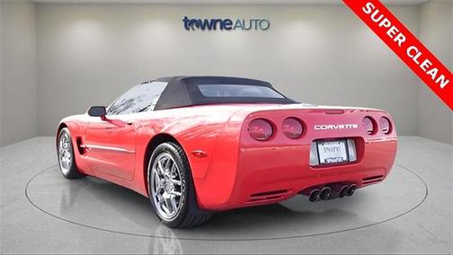 2000 Chevrolet Corvette Base