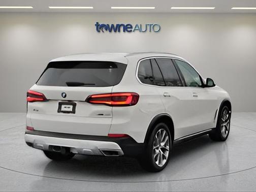 Alpine White 2022 BMW X5 xDrive40i