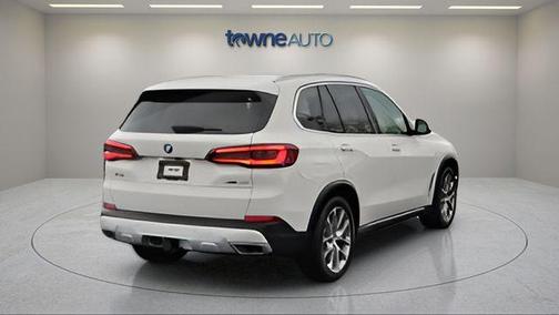 Alpine White 2022 BMW X5 xDrive40i