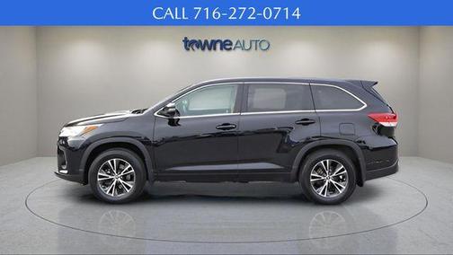 2017 Toyota Highlander LE