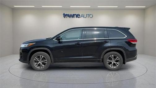 2017 Toyota Highlander LE