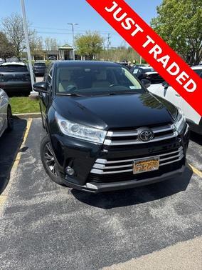 2017 Toyota Highlander LE