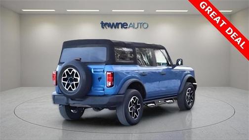 2022 Ford Bronco Base