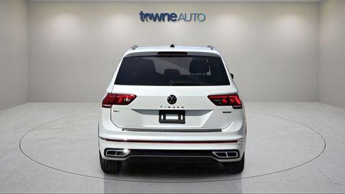 Opal White Pearl Effect 2023 Volkswagen Tiguan 2.0T SEL R-Line