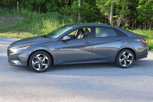 Gray 2023 Hyundai ELANTRA SEL